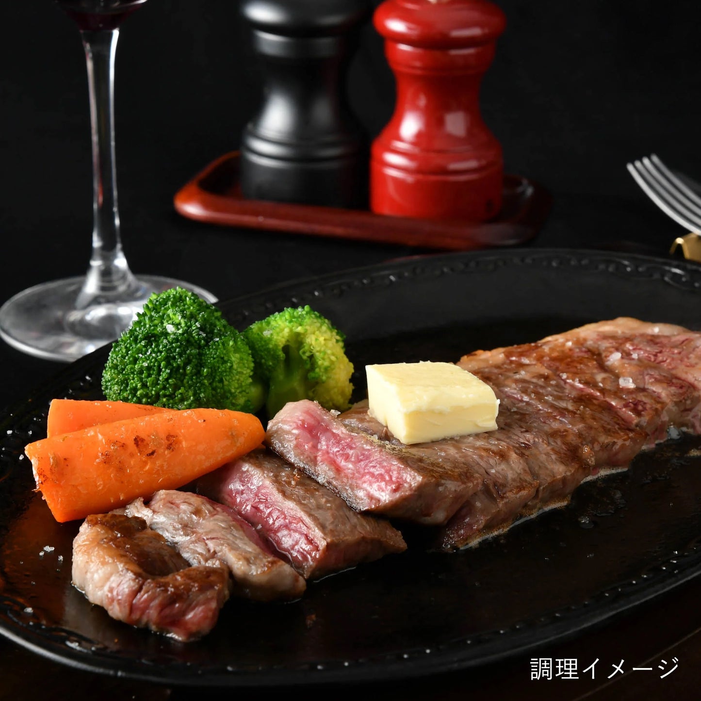 松阪牛サーロインステーキ(杉箱入)